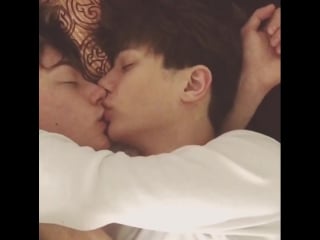 Wake up procedure in the morning 😘