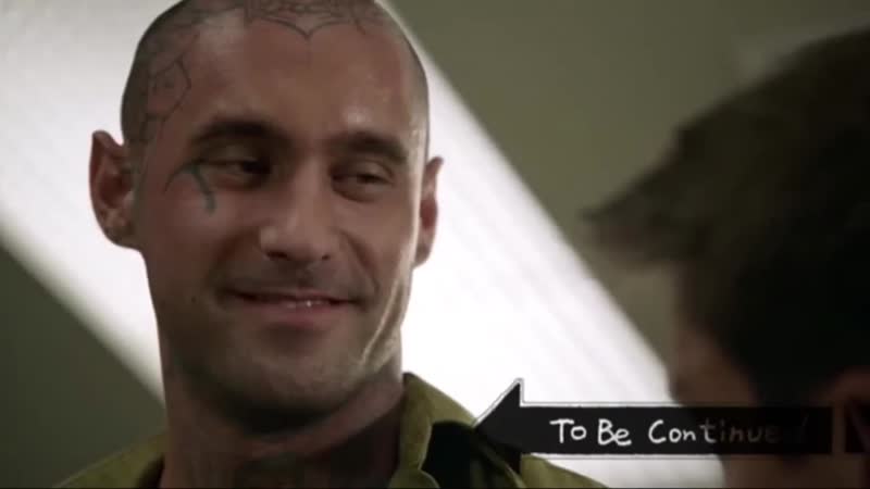 Приготовил для полицейского подарочек