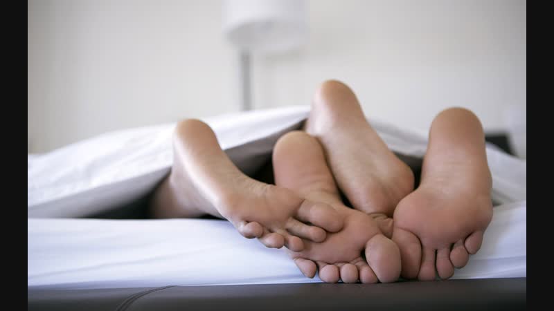 Родного porn video – Башкирия застал родного брата с женой молодыеобоих (18+)