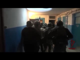 Штурм квартиры в севастополе омон "беркут"