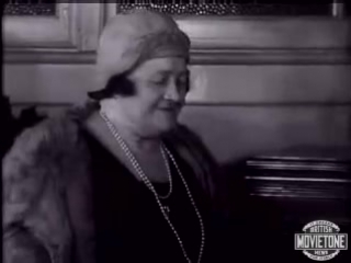 (rare) luisa tetrazzini sings again with caruso (1932 movietone newsreel footage)