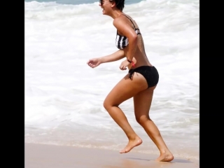 Kaley cuoco jerk off challenge