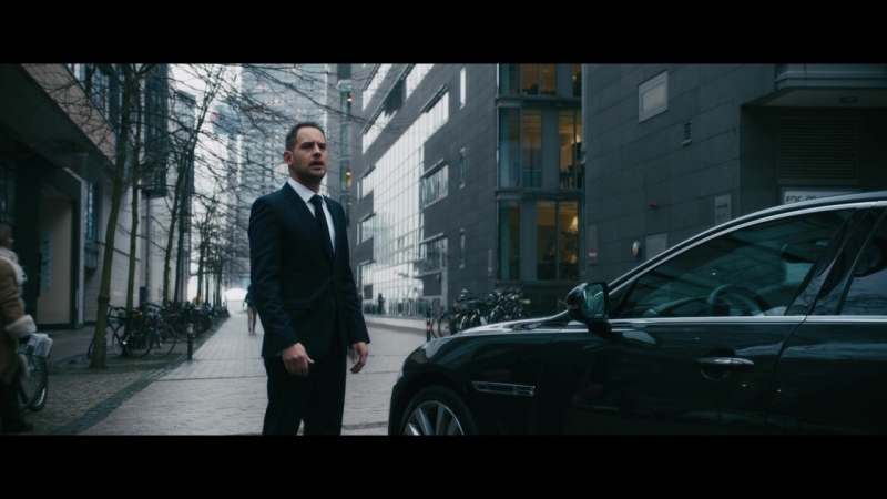 Die dunkle seite des mondes (2016) на немецком