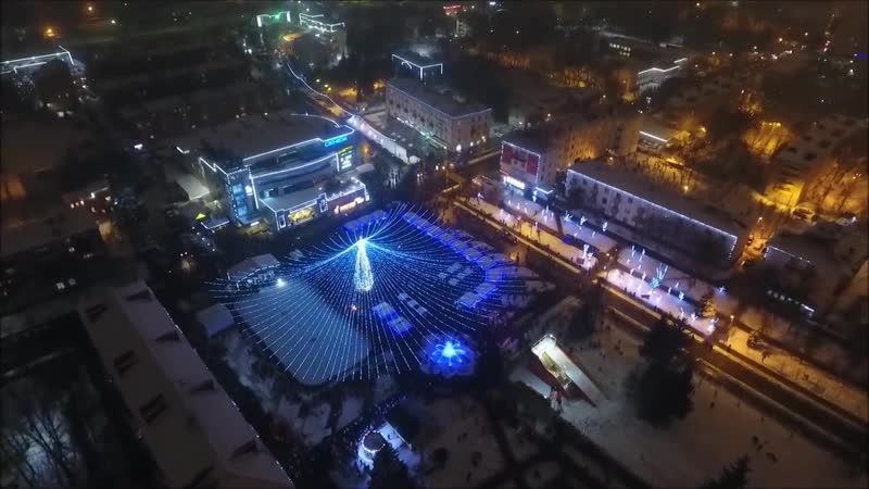 Открытие новогодней ёлки на советской площади солнечногорска 14 12 18 г (дрон, полная версия)