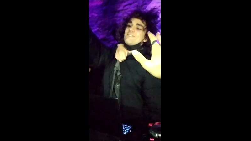 Scally milano и 163onmyneck отбивают пятюни