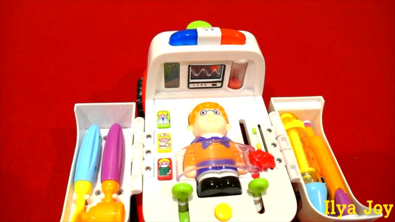 Умная машинка скорая помощ ездит сама huile toys all around ambulance
