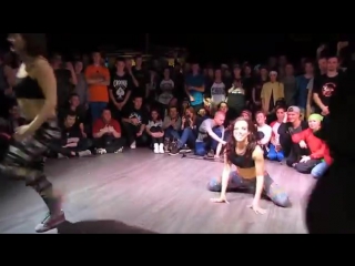 Женщины ищущие парней для секса москва