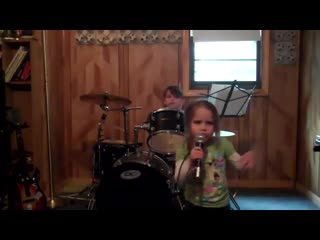 Aaralyn and izzy (murp) dont brush my hair in knots