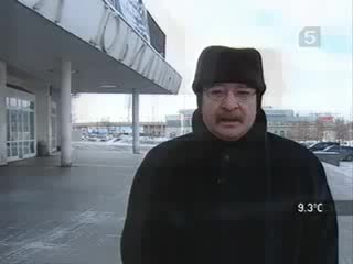 "алиса" с косой челкой