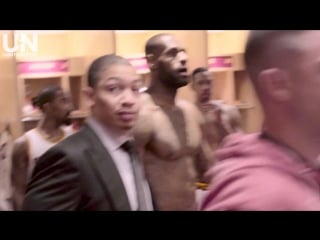 Trophies ¦ lebron james cavs celebrate tyronn lues record breaking win