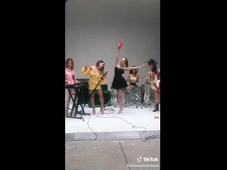Cosmopolitan espanha via tiktok