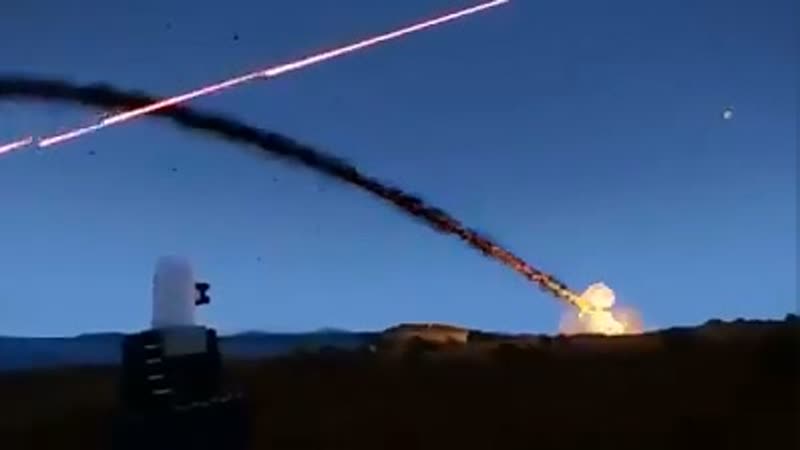 Система защиты от ракет в действии израиль