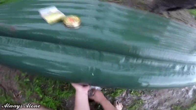[always alone] рыбалка с ночёой в грозу ловля сома на червя разведка на сазана макушатник донка (фидер)