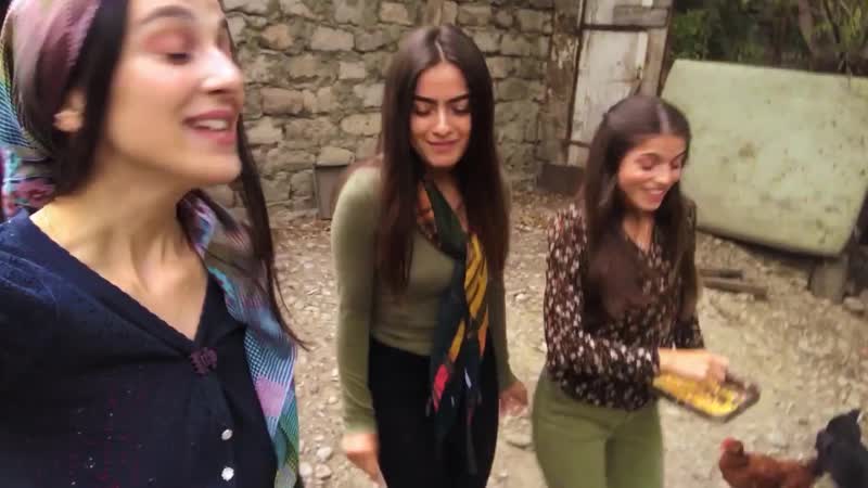 Trio mandili tsangala da gogona