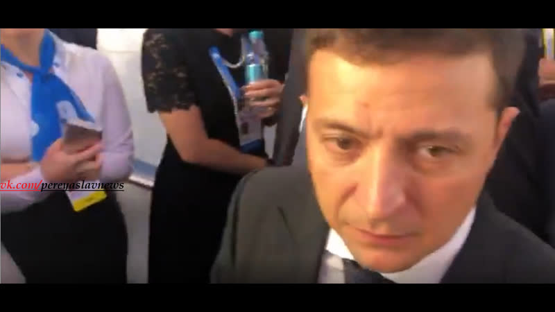 Кого ви мали на увазі? всіх злодіїв! всіх!