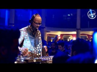 Black coffee salle wagram for cercle