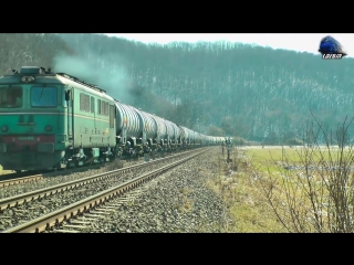 Da60 0672 0 da60 0510 2 cuwith tren cfr marfa tanker trans in apuseni mountains 25 march 2016