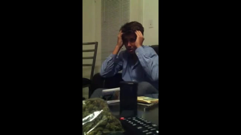 Залепило бедолагу