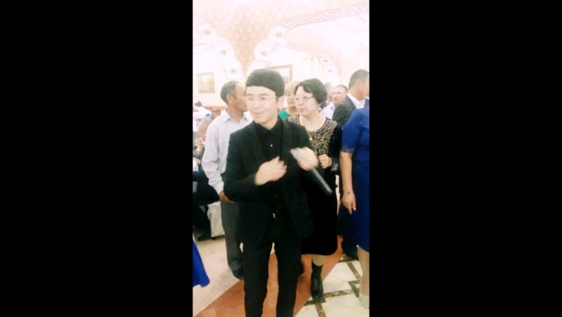 Ермек қайратұлы бол жанымда əнімен тойда video 20160430 by yermek