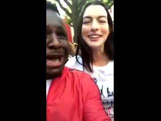 Video anne hathaway sings happy birthday to temple university student while campaigning for hillary clinton credit ewan johnson