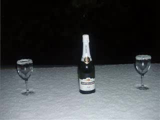 Dj sund fuck warm, let`s snow!