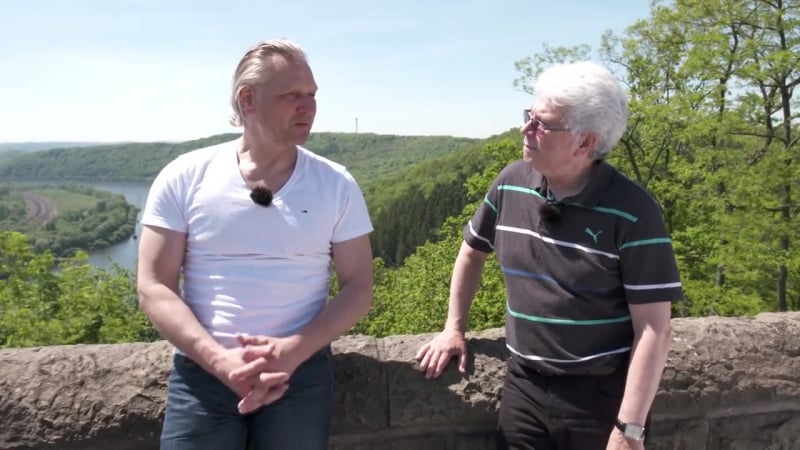 Die sparda bank bewegt mit teddy de beer (ausschnitt)