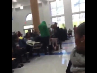 У меня заболела спина пока смотрел это