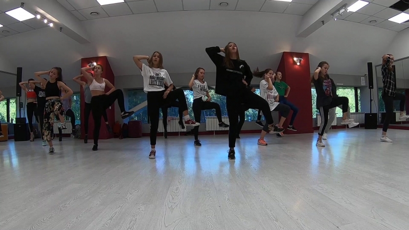 Katya svistunova choreo tvoya mama govorit