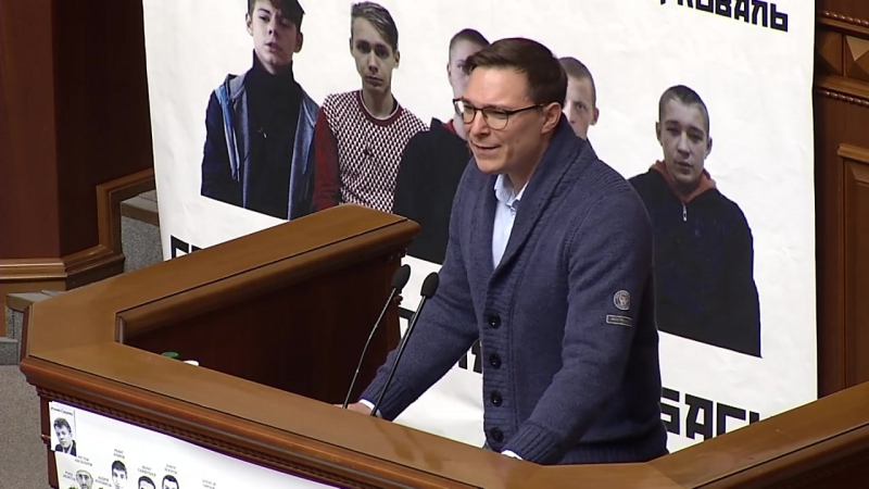 Санкції про рф мають бути посилені і продовжені