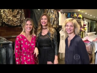 Giovanna ewbank garimpa os looks da personagem atena, de a regra do jogo