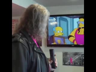 Bret "the hitman" hart was in the simpsons and you`re not