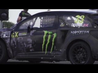 Ariel atom 3 5r vs yamaha yzf r1 vs monster energy citroen ds3 rallycross supercar drag race