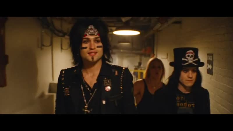 Грязь (2019) motley crue