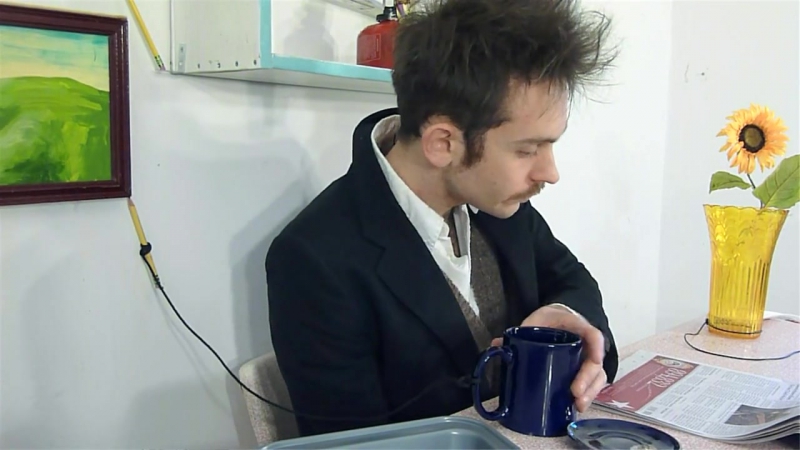 Как правильно листать газету !!!! повторить слабо