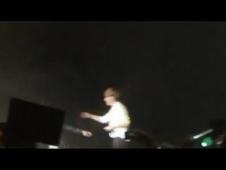 [fancam] 120303 junseob junhyung is a shy boy ^^ @ beautiful show singapore