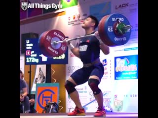 21 year old li dayin (81kg 🇨🇳) casually power cleaning 172kg