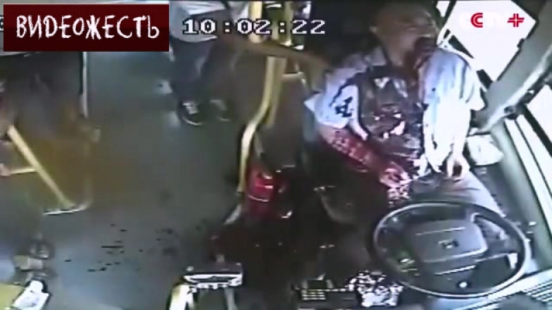 Водитель автобуса не доехал до конечной © видеожесть
