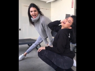 Kendall & kylie jenner