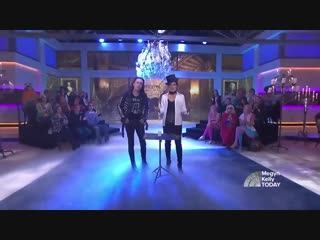 Illusionist dan sperry bring halloween magic through a clever card trick