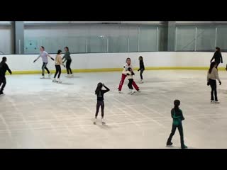 Daniela salcedo con evgenia medvedeva