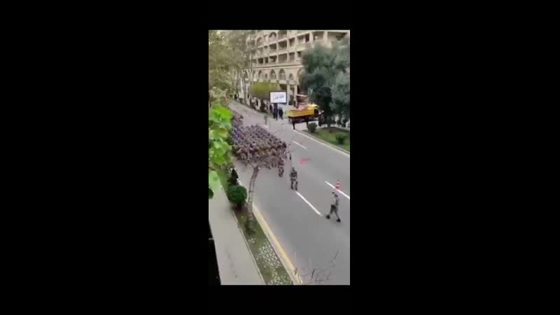 Her türk asker doğar bakü, azerbaycan