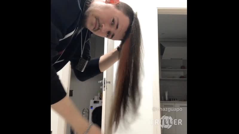 Хуила отрастил конски хвост и выебонит маршрутка плакала стоя