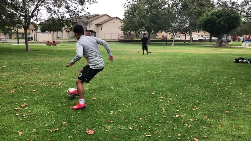 Soccer midfielder exercises w chuy salazar (dc united)