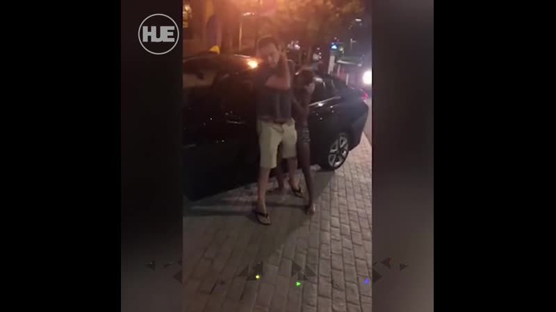 В атланте бухнувшая женщина атаковала водителя такси