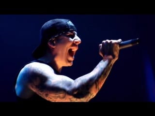 Avenged sevenfold unholy confessions (live in the lbc)