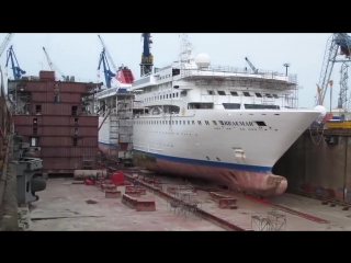 Что творят то с кораблем!!!