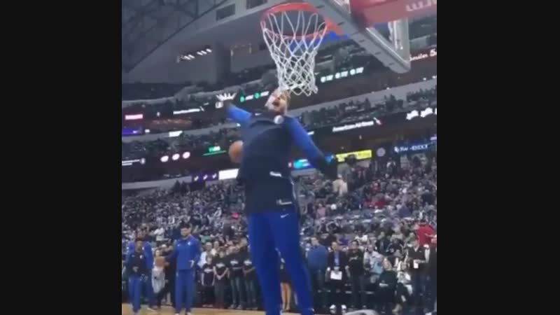 Лука дончич🤣