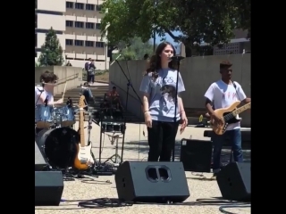 Clairo flaming hot cheetos (live at ucsb)