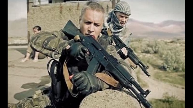 Крутой фильм боевик **кулон ** (кино фильмы)
