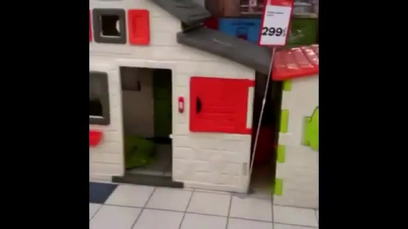Когда задолжал другу сотку